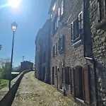 Castello *
